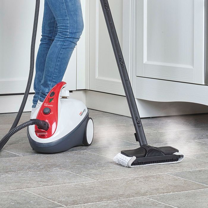 Chemical-free home disinfection using Polti Vaporetto Smart Allergy