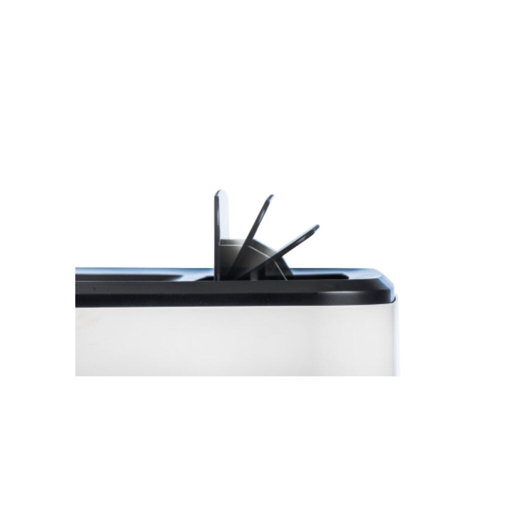 Home and office mold prevention with MDX20P dehumidifier